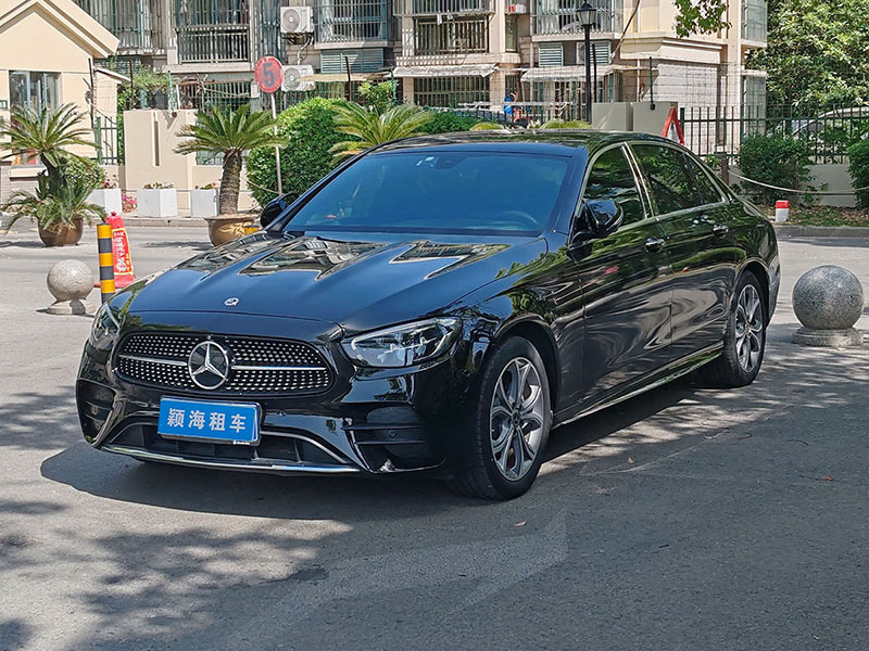 奔驰E级租车